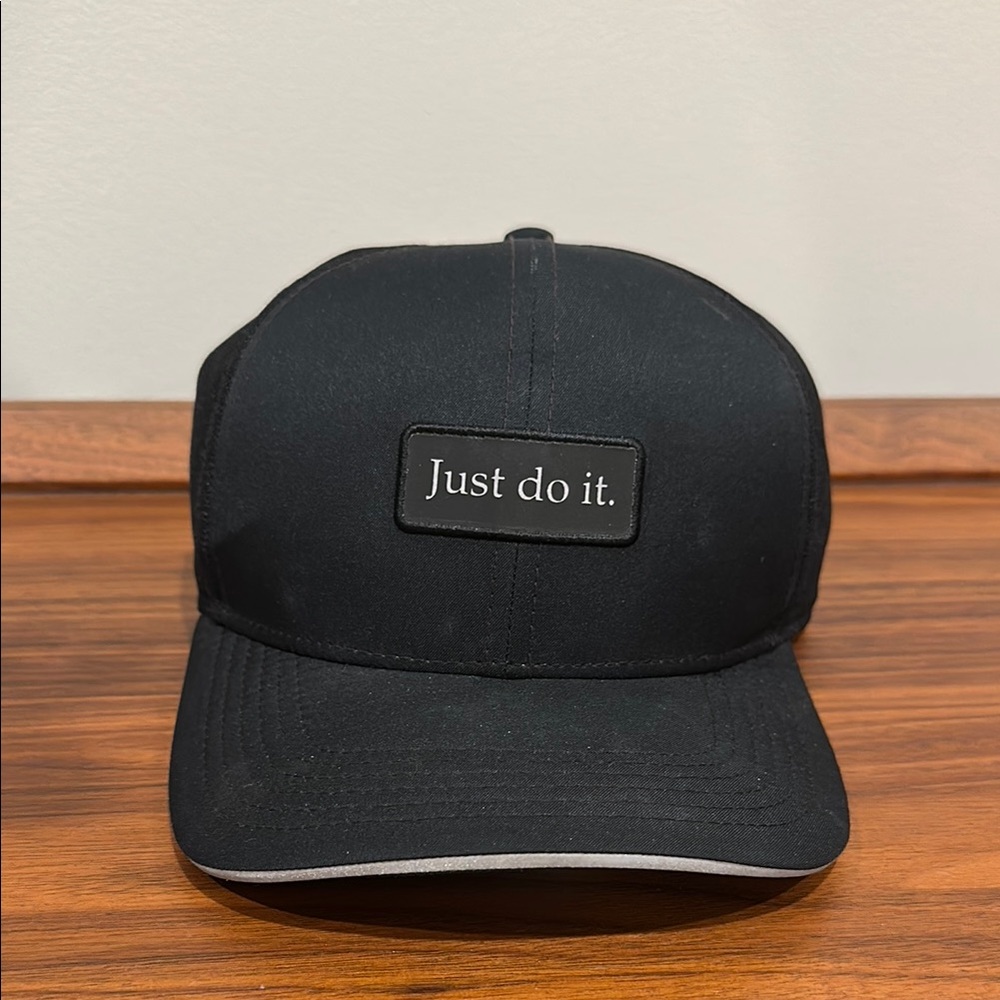 Nike Black Hat